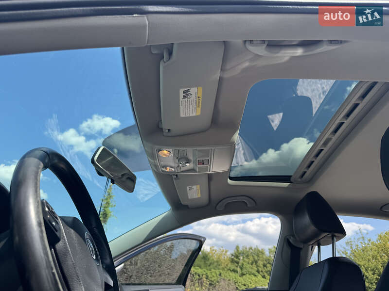 Седан Volkswagen Jetta 2013 в Кропивницькому