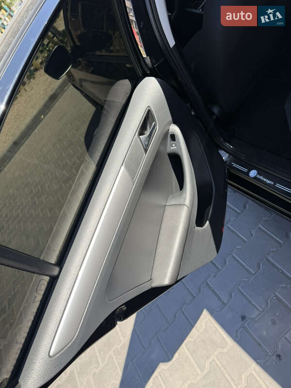 Седан Volkswagen Jetta 2015 в Каменском