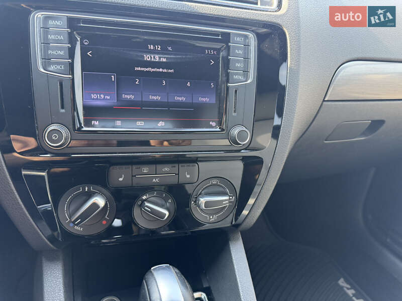 Седан Volkswagen Jetta 2015 в Тячеві фото 14 Седан Volkswagen Jetta 2015 в Тячеві
