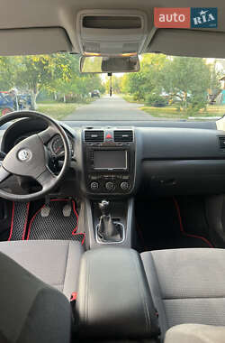 Седан Volkswagen Jetta 2008 в 
