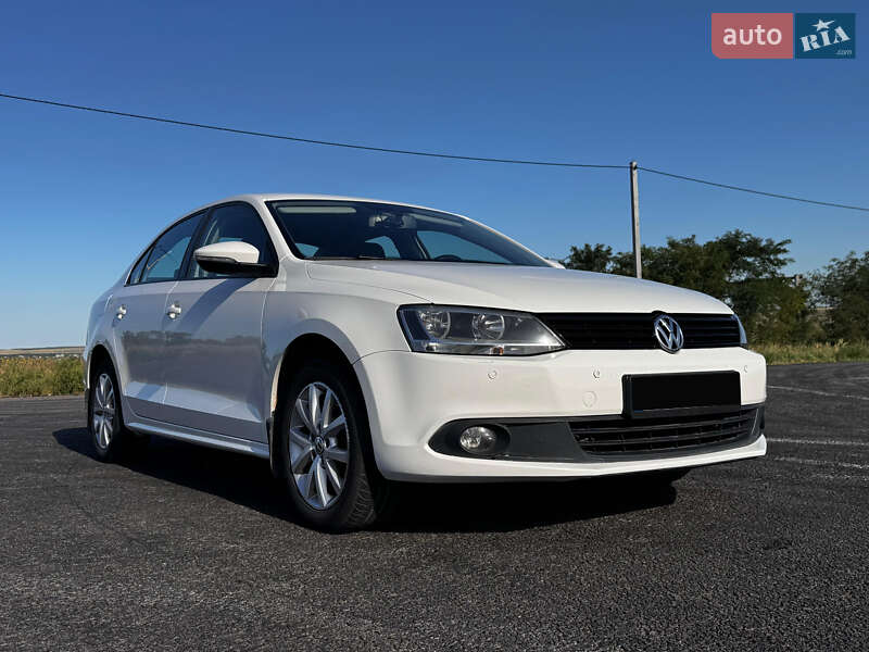 Volkswagen Jetta 2013