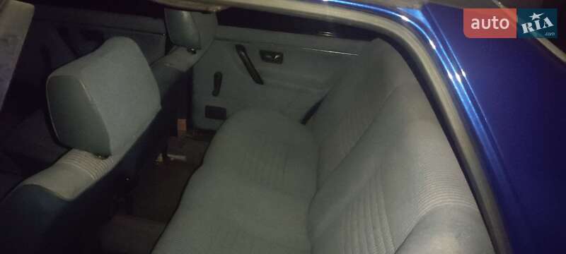 Седан Volkswagen Jetta 1986 в Днепре