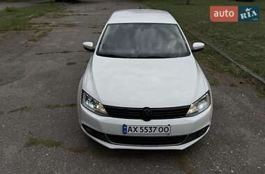 Седан Volkswagen Jetta 2011 в Чугуеве