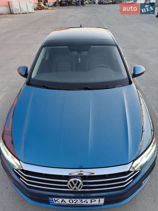 Седан Volkswagen Jetta 2021 в Києві