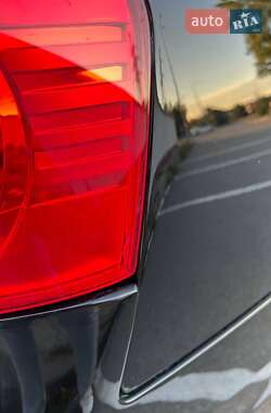 Седан Volkswagen Jetta 2010 в 