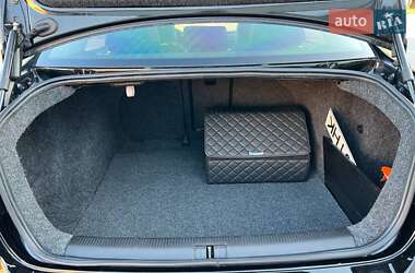 Седан Volkswagen Jetta 2010 в 