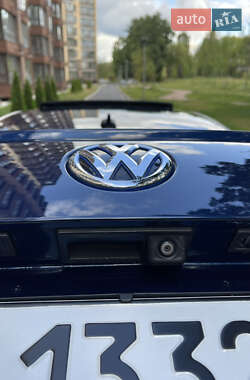 Седан Volkswagen Jetta 2013 в 