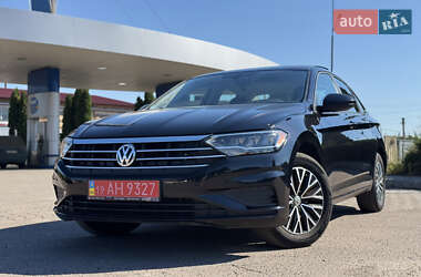 Седан Volkswagen Jetta 2019 в Сумах