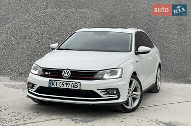 Седан Volkswagen Jetta 2012 в Києві