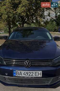 Седан Volkswagen Jetta 2012 в Кропивницком