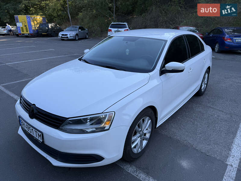 Седан Volkswagen Jetta 2013 в Одессе
