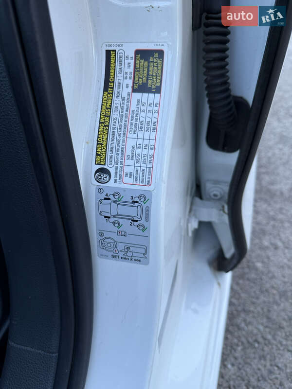 Седан Volkswagen Jetta 2013 в Одессе