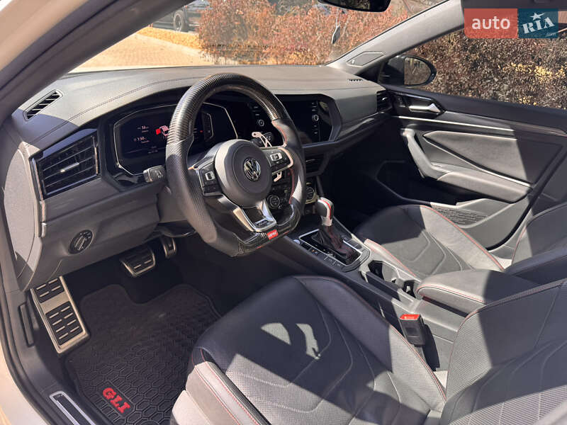 Седан Volkswagen Jetta 2019 в Одесі фото 18 Седан Volkswagen Jetta 2019 в Одесі