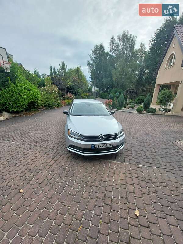 Седан Volkswagen Jetta 2015 в Каменском