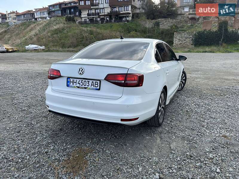 Седан Volkswagen Jetta 2015 в Одессе