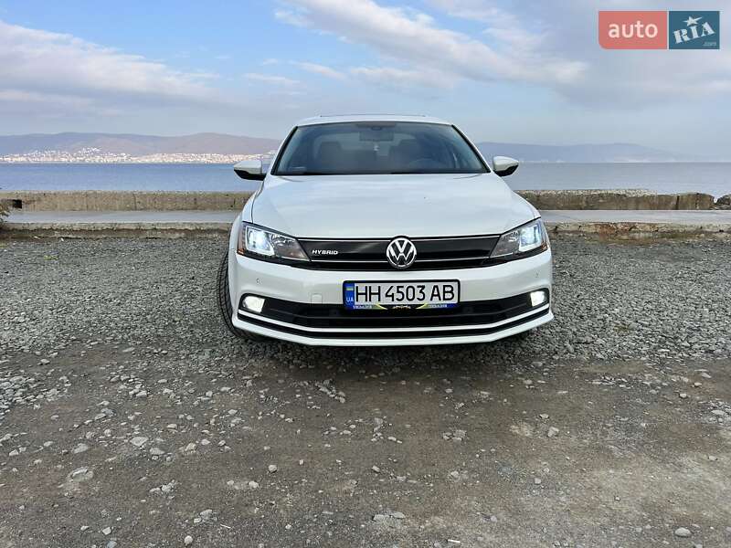 Седан Volkswagen Jetta 2015 в Одессе
