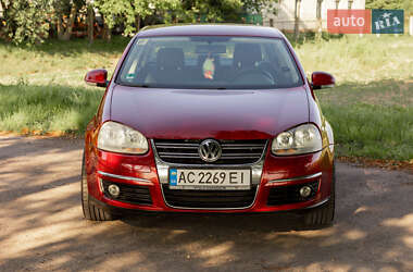 Седан Volkswagen Jetta 2006 в 