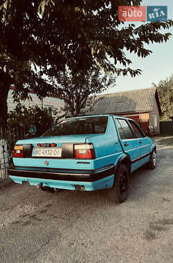 Седан Volkswagen Jetta 1991 в 