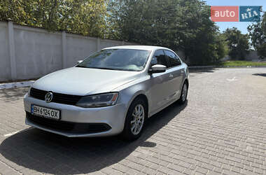 Седан Volkswagen Jetta 2010 в 