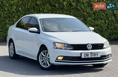 Седан Volkswagen Jetta 2016 в Стрию