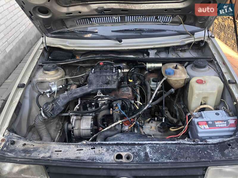 Седан Volkswagen Jetta 1985 в Рожище