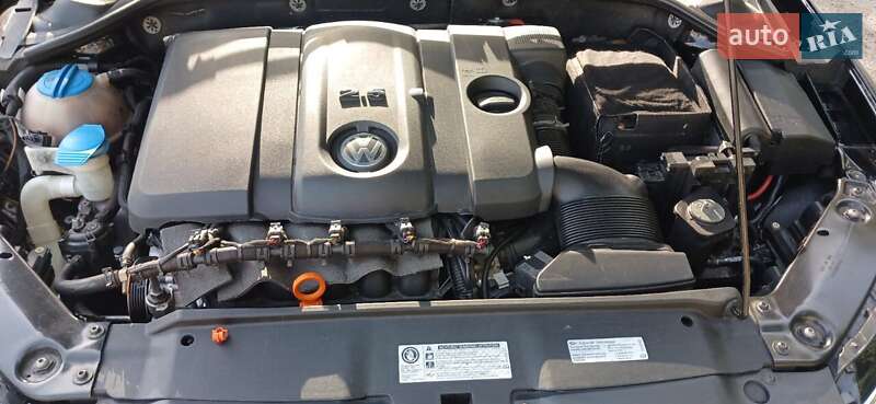 Седан Volkswagen Jetta 2011 в Києві