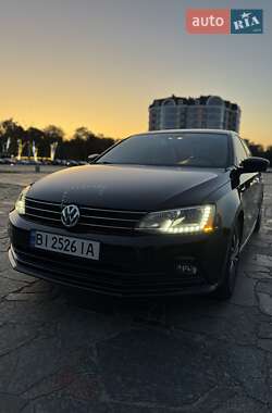Седан Volkswagen Jetta 2014 в 
