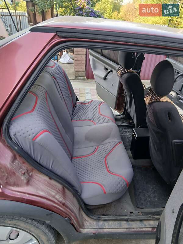 Седан Volkswagen Jetta 1990 в Бучачі