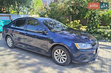 Volkswagen Jetta 2013