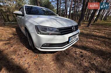 Седан Volkswagen Jetta 2016 в 