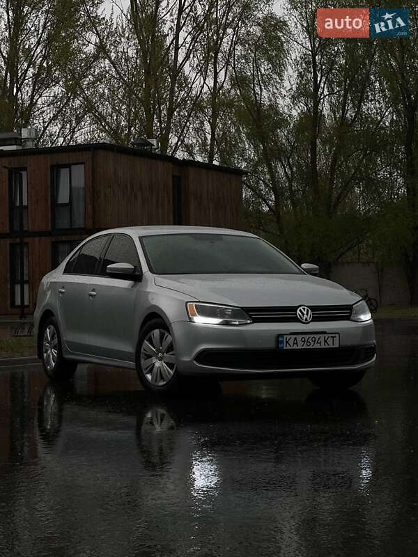 Volkswagen Jetta 2011