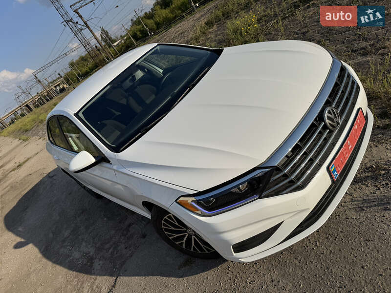 Седан Volkswagen Jetta 2021 в Харькове