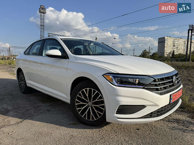 Седан Volkswagen Jetta 2021 в Харькове