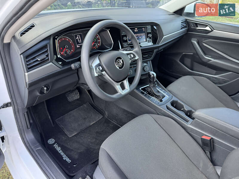 Седан Volkswagen Jetta 2021 в Харькове