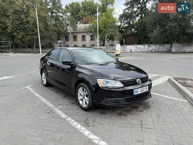 Седан Volkswagen Jetta 2014 в Каменском фото 2 Седан Volkswagen Jetta 2014 в Каменском