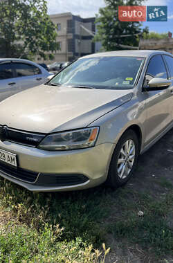 Седан Volkswagen Jetta 2013 в Павлограді