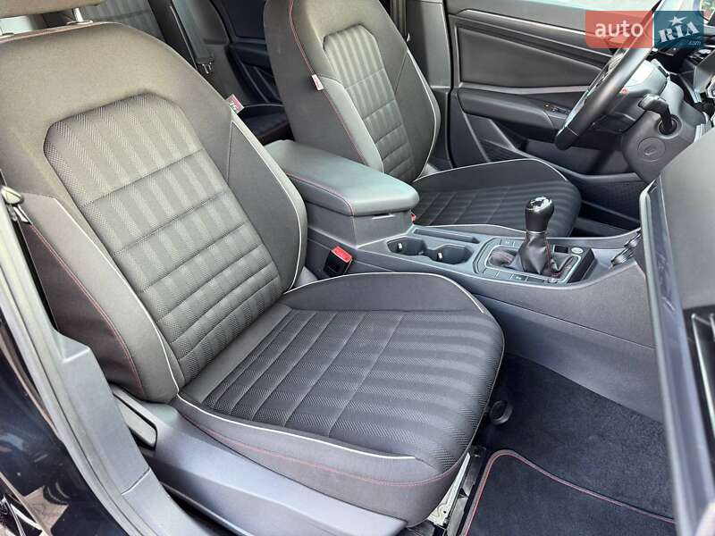 Седан Volkswagen Jetta 2019 в Одессе фото 31 Седан Volkswagen Jetta 2019 в Одессе