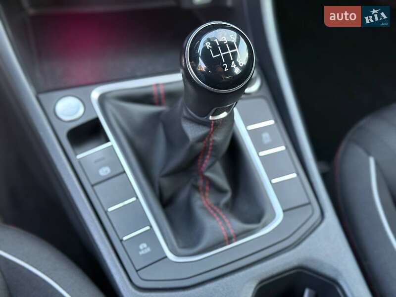 Седан Volkswagen Jetta 2019 в Одессе фото 43 Седан Volkswagen Jetta 2019 в Одессе