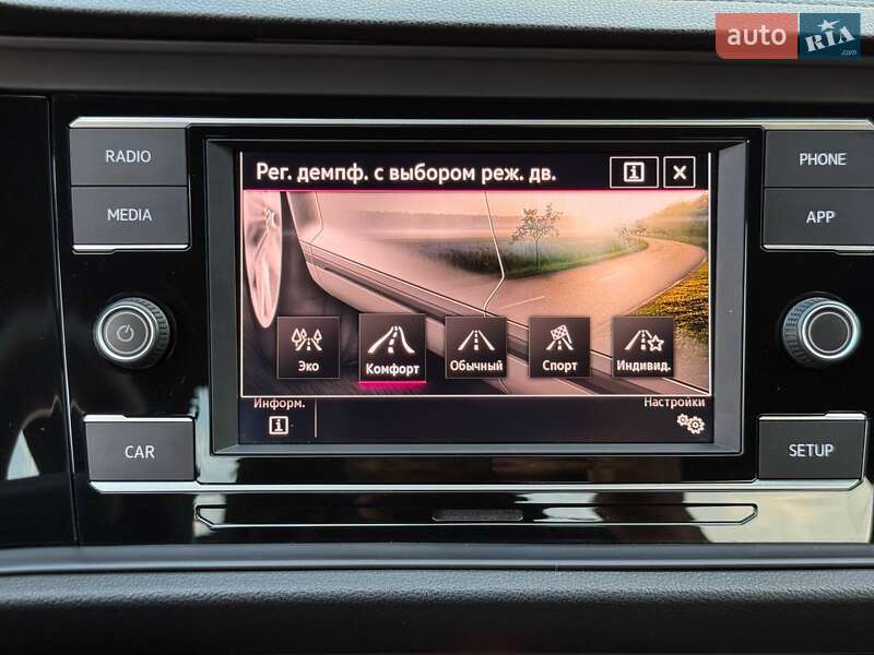 Седан Volkswagen Jetta 2019 в Одессе фото 46 Седан Volkswagen Jetta 2019 в Одессе