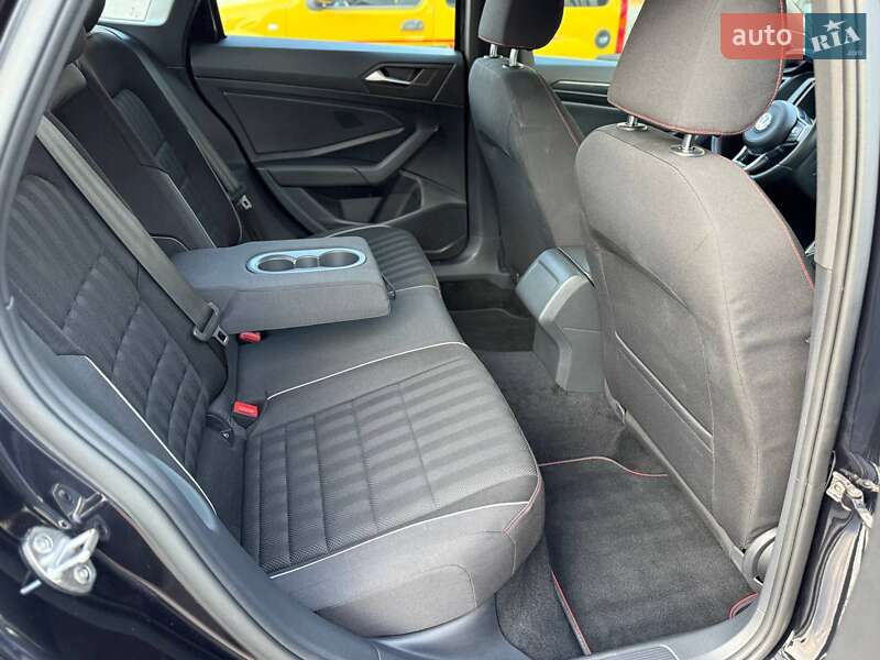 Седан Volkswagen Jetta 2019 в Одессе фото 63 Седан Volkswagen Jetta 2019 в Одессе