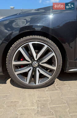Седан Volkswagen Jetta 2013 в 