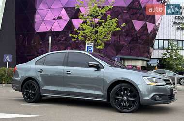 Volkswagen Jetta 2012