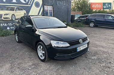 Седан Volkswagen Jetta 2012 в 