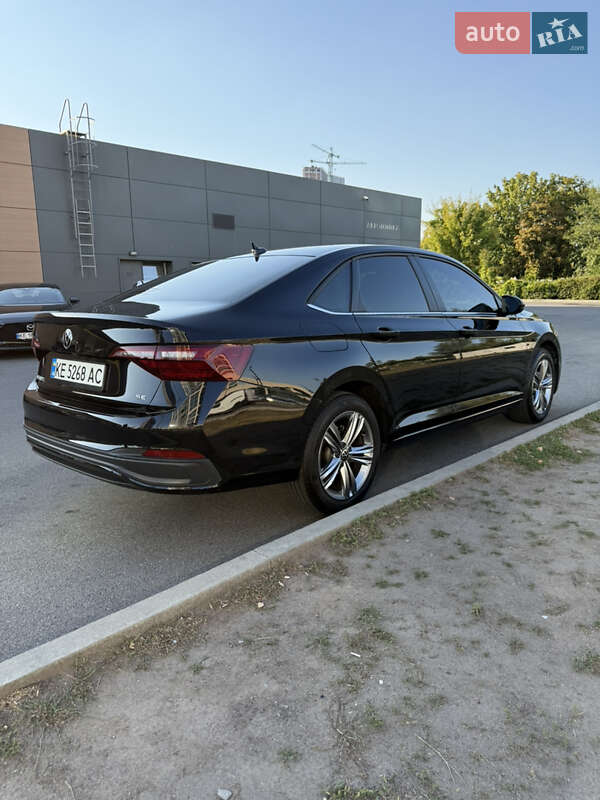 Седан Volkswagen Jetta 2023 в Дніпрі