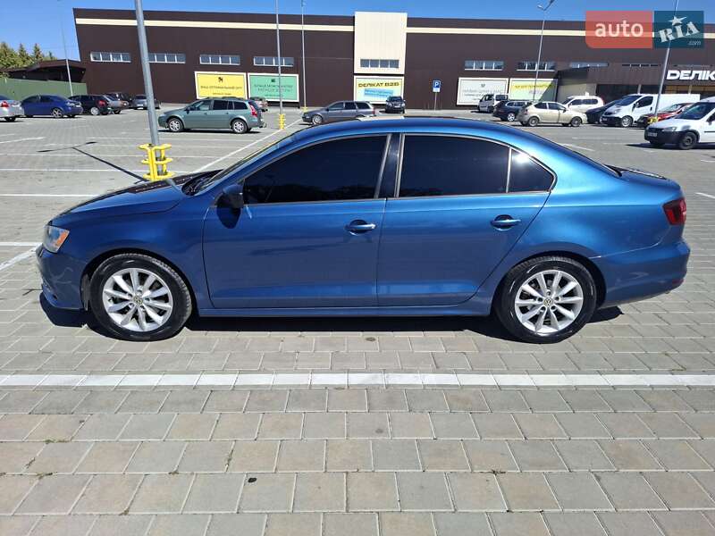 Седан Volkswagen Jetta 2016 в Черкасах