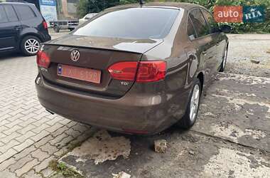 Седан Volkswagen Jetta 2021 в 