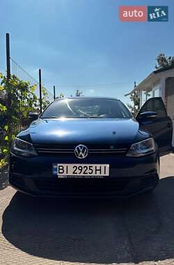 Седан Volkswagen Jetta 2012 в 