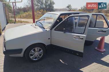 Седан Volkswagen Jetta 1986 в Одессе