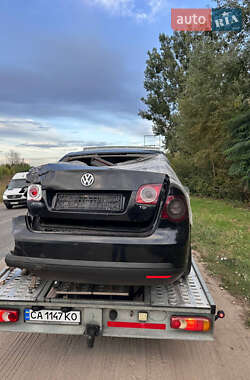 Седан Volkswagen Jetta 2009 в 