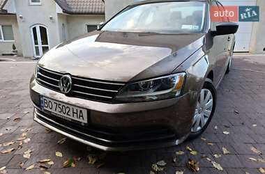 Седан Volkswagen Jetta 2015 в Тернополе